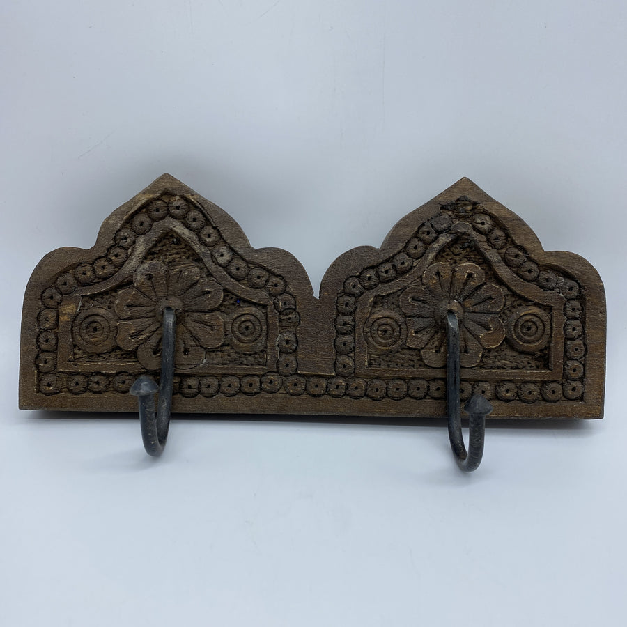 Carved Wooden Hook - Mehrab Natural 2