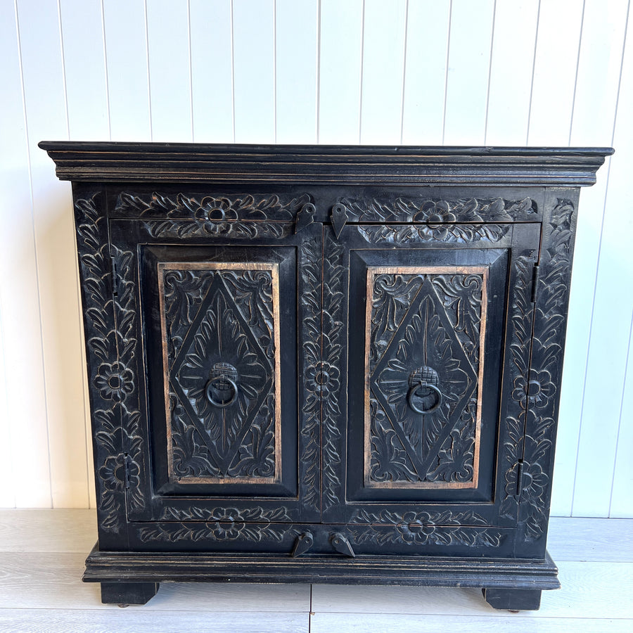 2 door Sideboard - Carved Black