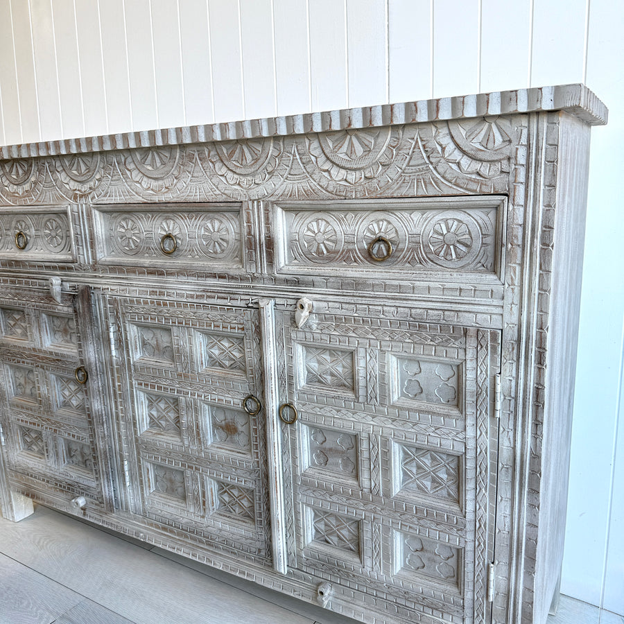 Indian 3 door 3 drawer Sideboard - Light Grey