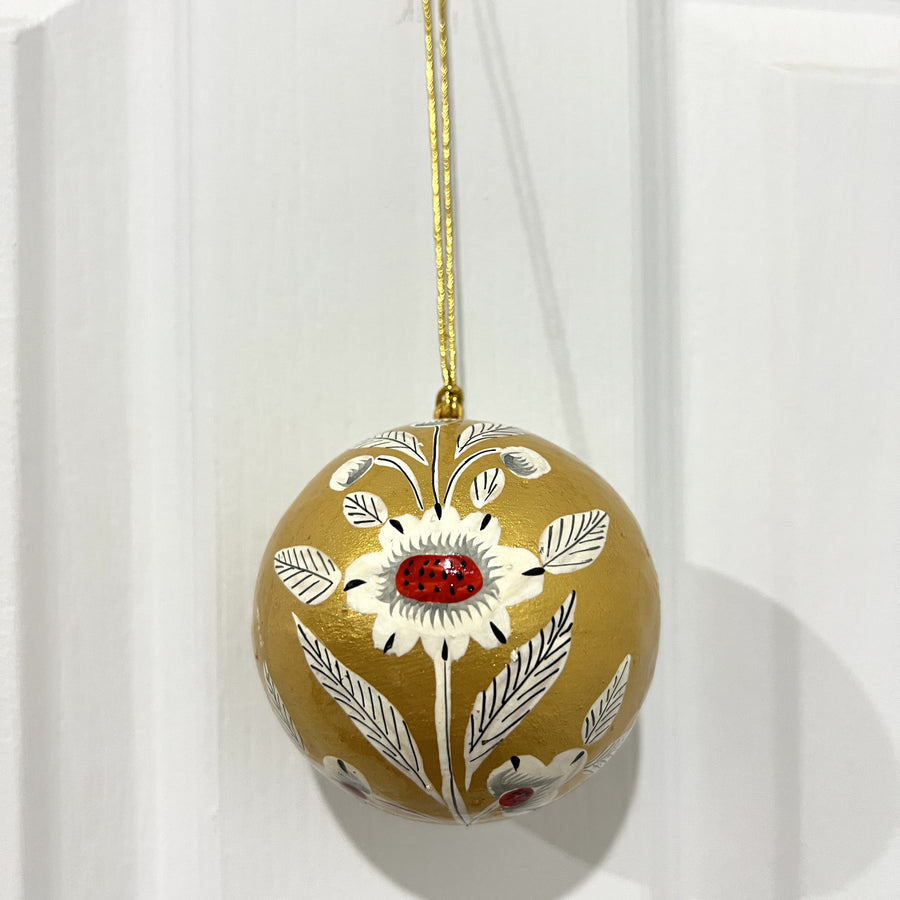 Kashmiri Papier-Mache Bauble - Gold Floral